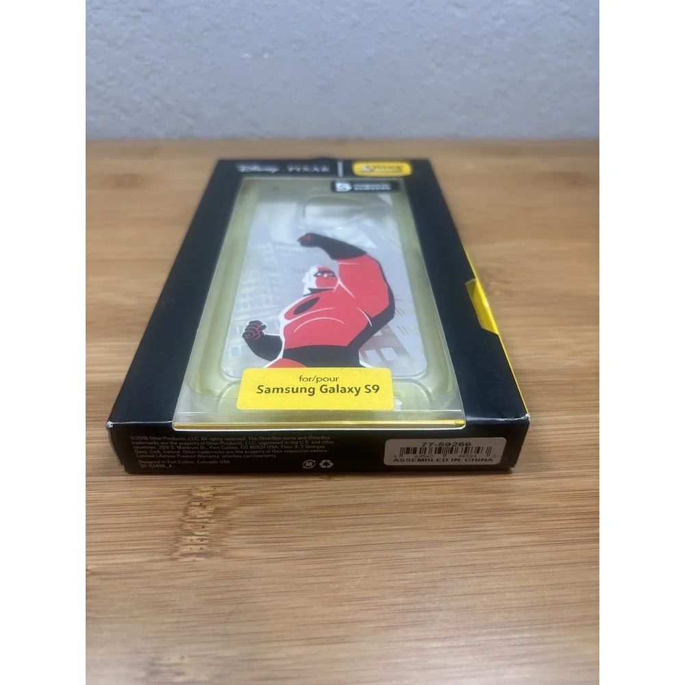 OtterBox Clear Series Pixas/Disney Incredibles 2 Galaxy S9 Case (Mr Incredible)